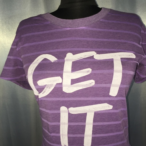 Nike womens "Get it Girl" t-shirt - Picture 4 of 6